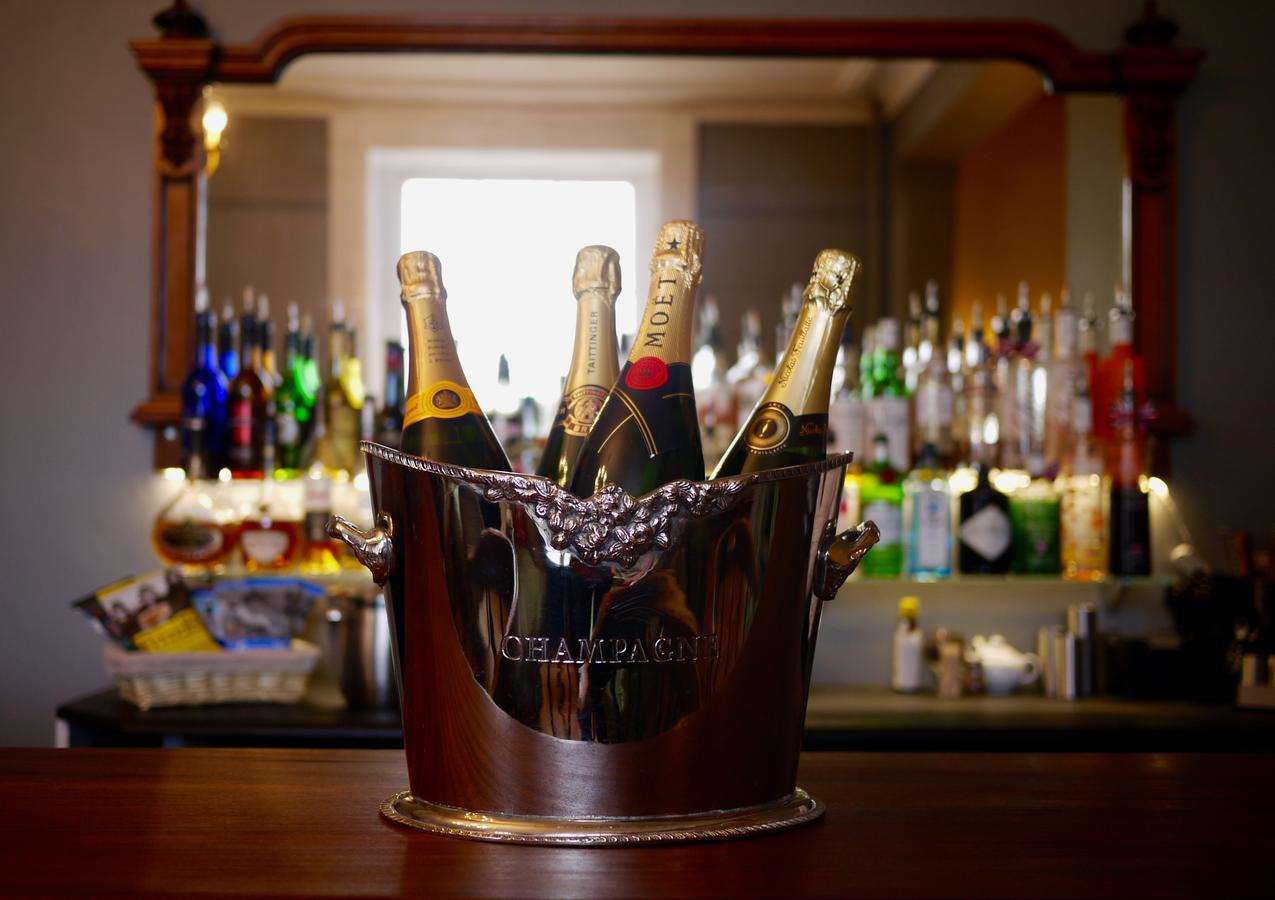 Glewstone Court Country House Hotel Ross-on-Wye Экстерьер фото